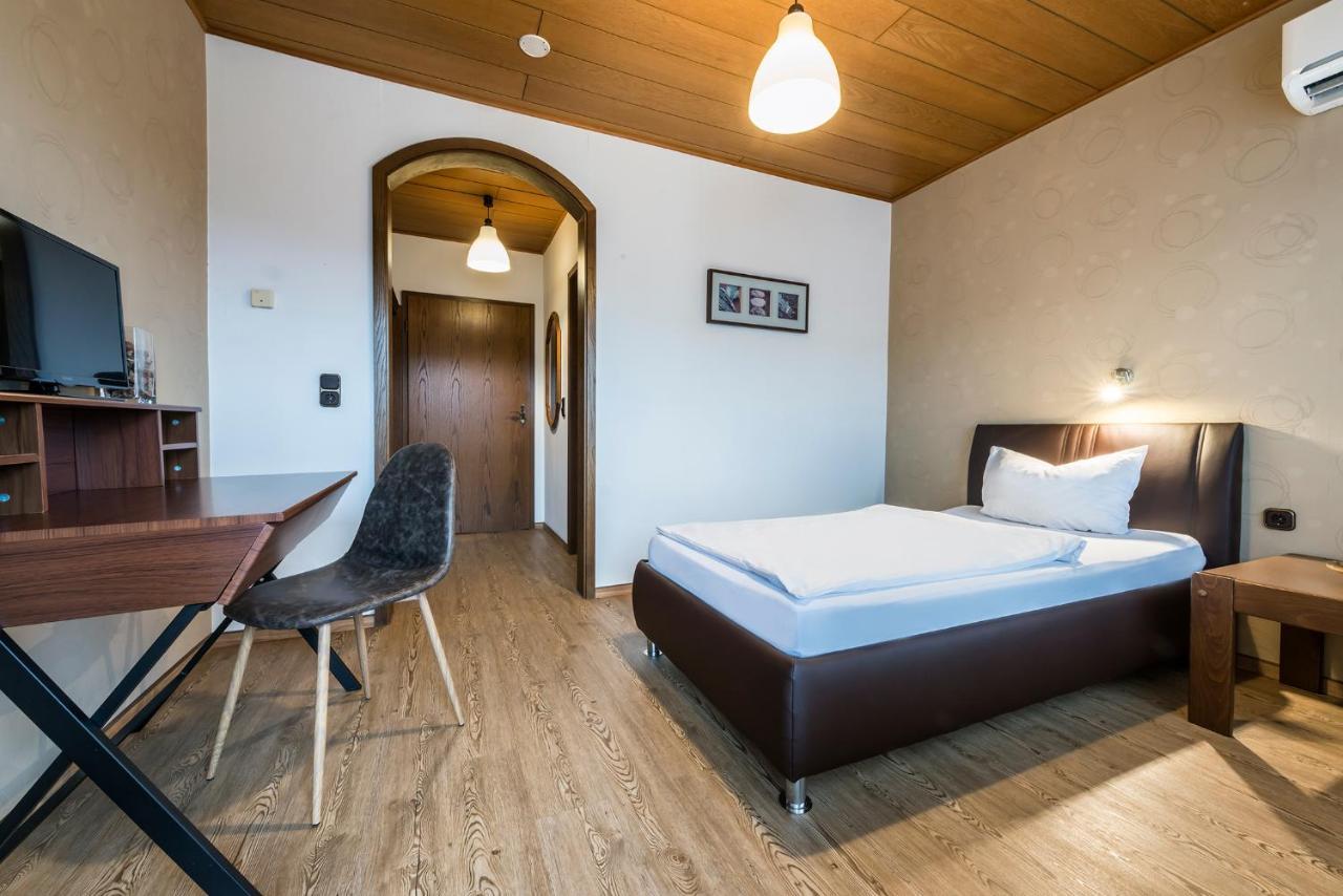 Hotel Es Laemmche Breuberg Екстер'єр фото